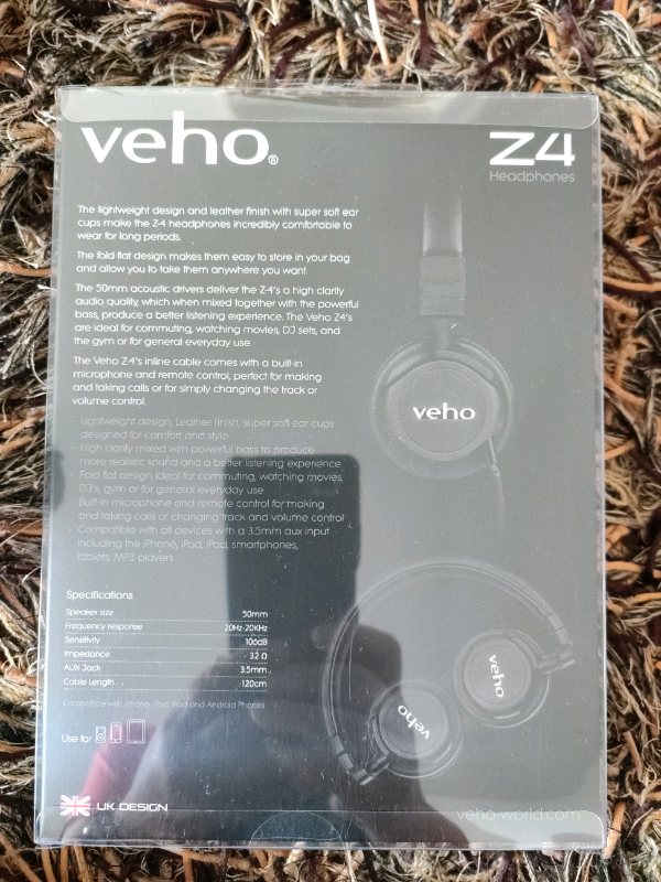 Veho Z4 wired foldable headphones 